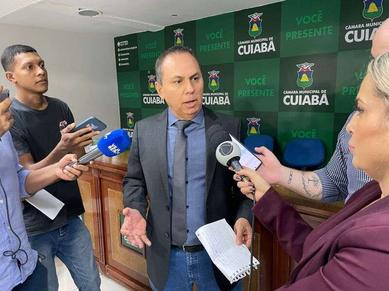 'Prefeito zomba do povo com denúncia fake na AL contra intervenção'