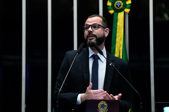 Seif condena ação da AGU contra jornalista Alexandre Garcia