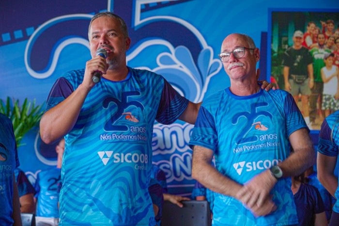 ‘Nós Podemos Nadar’ comemora 25 anos de grandes conquistas em Lucas do Rio Verde
