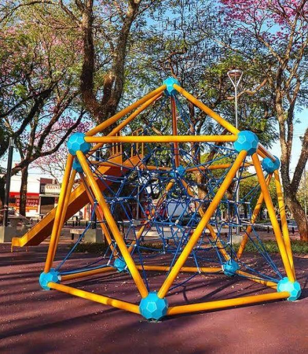 Construção de parque de cordas nos bairros Pinheiros I e Mário Raiter é solicitada por vereador