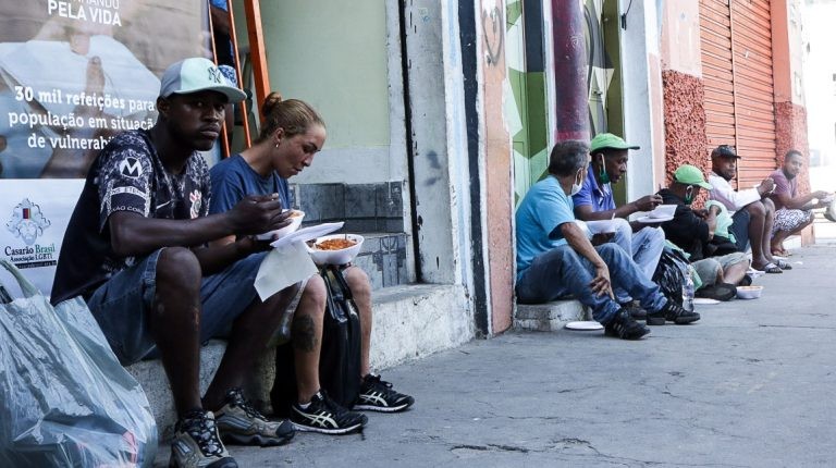 Comissão avalia política de assistência social no Distrito Federal
