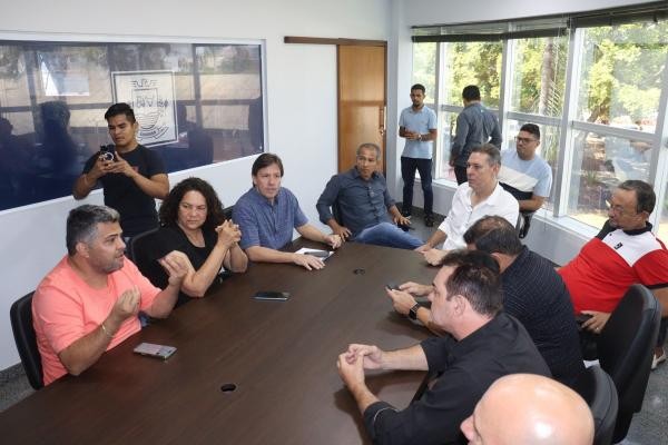 Vereadores participam de nova reunião sobre a rodoviária de Sorriso