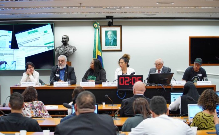 Debatedores pedem votação de recurso no Plenário sobre projeto que legaliza cultivo da Cannabis