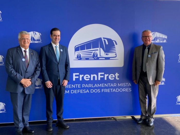 Lançada no Congresso a Frente Parlamentar Mista em Defesa dos Fretadores