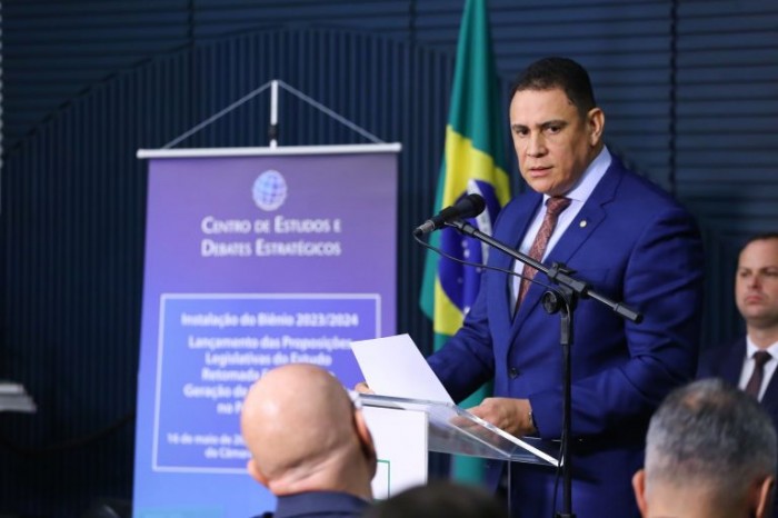 Centro de Estudos da Câmara apresenta projetos para retomada econômica após pandemia de Covid-19