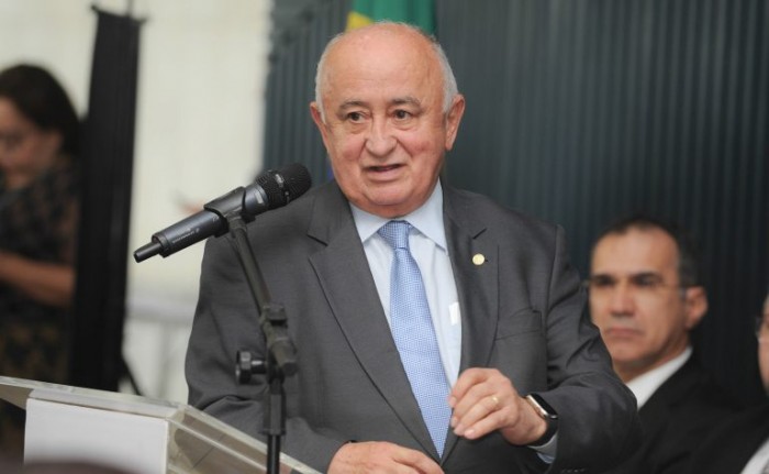 Projeto cria programa para tornar água do mar própria para uso por humanos