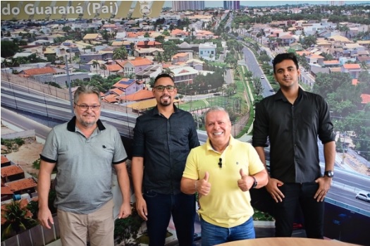 Presidente da Câmara empossa últimos três concursados de 2023 