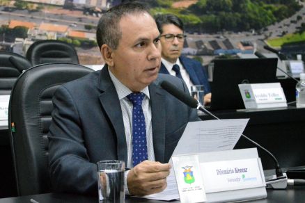 Vereador Dilemário recebe denúncia e fiscaliza Centro de Distribuição de Medicamentos em Cuiabá 