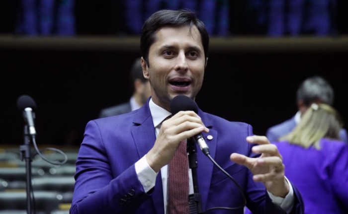 Projeto reserva cargos para pessoas com síndrome de Down em prestadores de serviços ao poder público