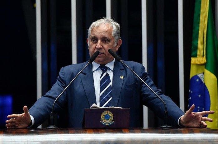 Izalci destaca voto em separado na CPMI do 8 de janeiro