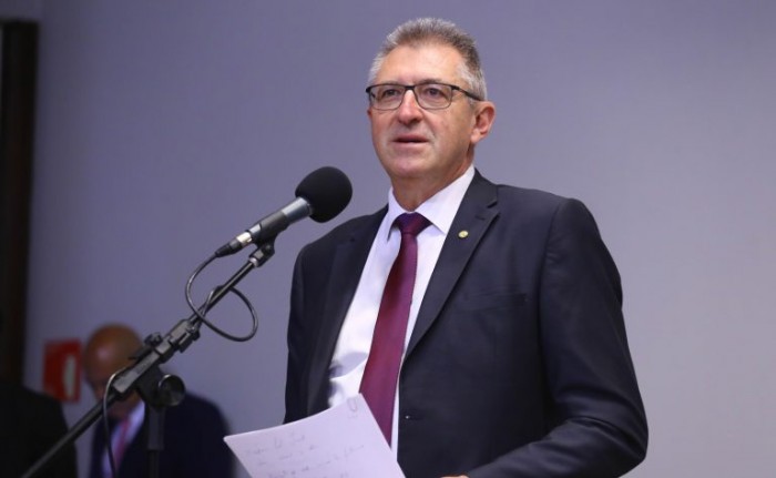 Alckmin, deputados e demais participantes de seminário defendem nova política de industrialização do Brasil