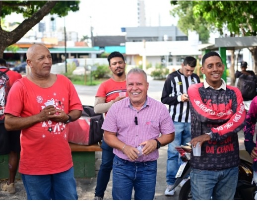 Pontos de apoio para motoboys devem ser instalados em 30 dias na Capital