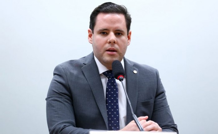 Comissão aprova 2023 como 