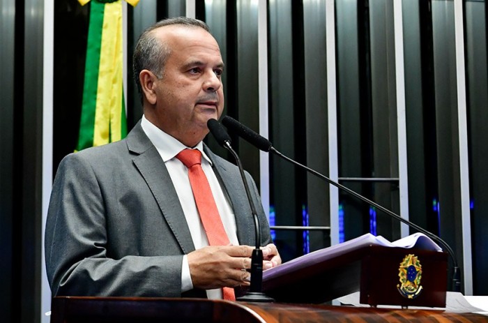 Marinho repudia ataques do Hamas e postura do governo sobre grupo