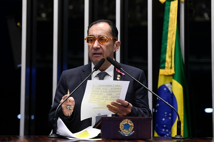 Kajuru celebra 35 anos da Constituição Federal