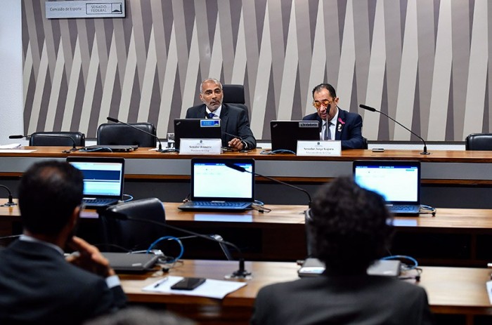 Comissão de Esporte adia votação de projeto que regula apostas de quota fixa