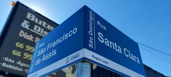 Parlamentar solicita novamente a inclusão do CEP nas placas de nomenclatura de rua