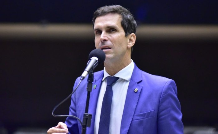 Comissão aprova obrigatoriedade de instalação de telas de proteção em pontes e viadutos