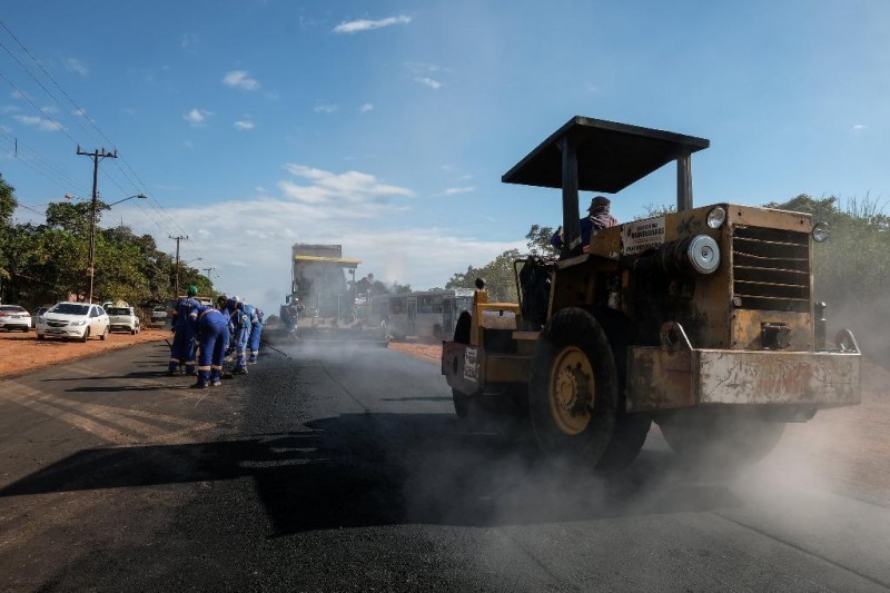 Governo investe R$ 11 milhões na pavimentação urbana de três cidades de MT