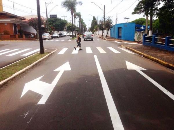 Vereador solicita manutenção na sinalização vertical e horizontal do bairro Ocidental