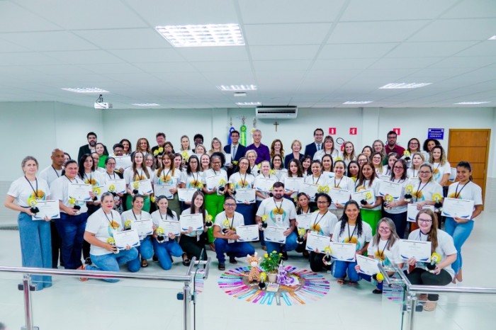 Servidores de Lucas do Rio Verde recebem certificado do Programa Justiça Restaurativa