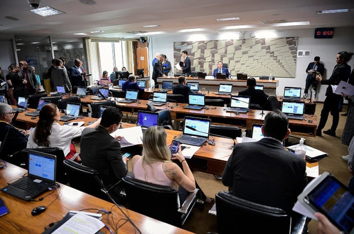 CAE aprova projeto que regulamenta profissão de técnico em nutrição