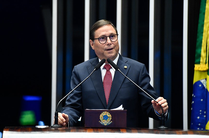 Elogiado por colegas, Mauro Carvalho se despede do Senado e anuncia retorno à Casa Civil