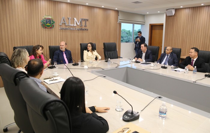 Lazzaretti comparece à ALMT para explicar os autos de infração a produtores mato-grossenses