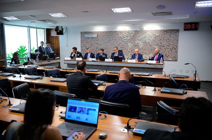 Relator de projeto que regulamenta IA quer buscar texto de convergência