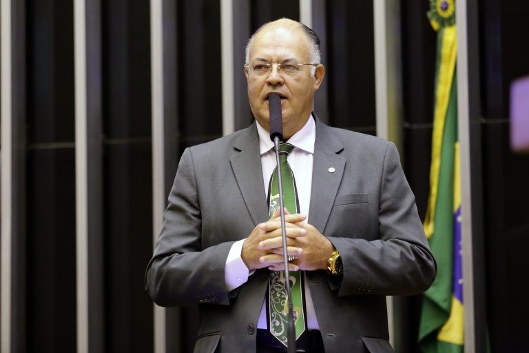 Comissão aprova criação de documento único para porte de arma com validade de cinco anos
