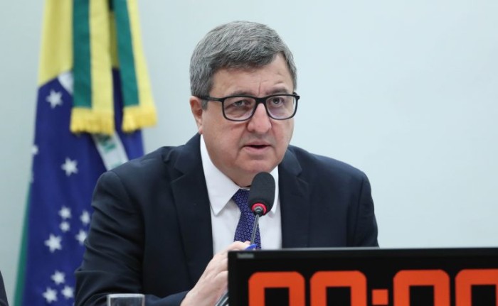 Comissão de Orçamento discute parecer preliminar ao projeto da LDO de 2024