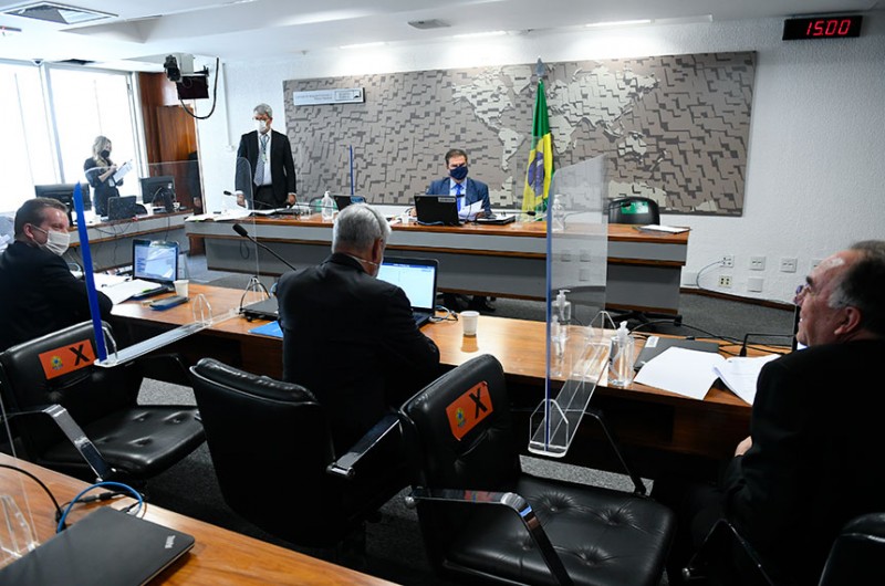 Comissão do Parlamento do Mercosul aprova doação de dois helicópteros ao Paraguai