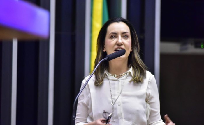 Comissão aprova equiparação de síndrome de Hutchinson-Gilford a deficiência para efeito legal