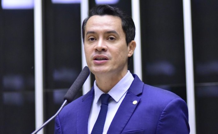 Comissão aprova atenção especial a pessoas com deficiência em políticas de prevenção ao suicídio