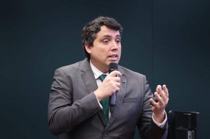 Em debate na Câmara, governo e setor produtivo apontam caminhos para transição energética sustentável