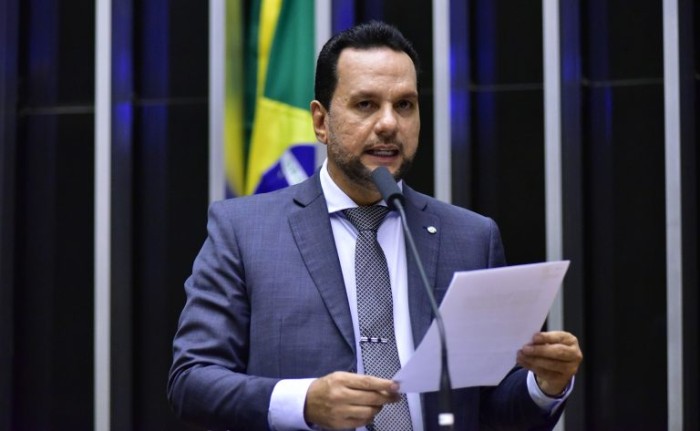 Projeto cria programa para incentivar implantação de novos negócios no País