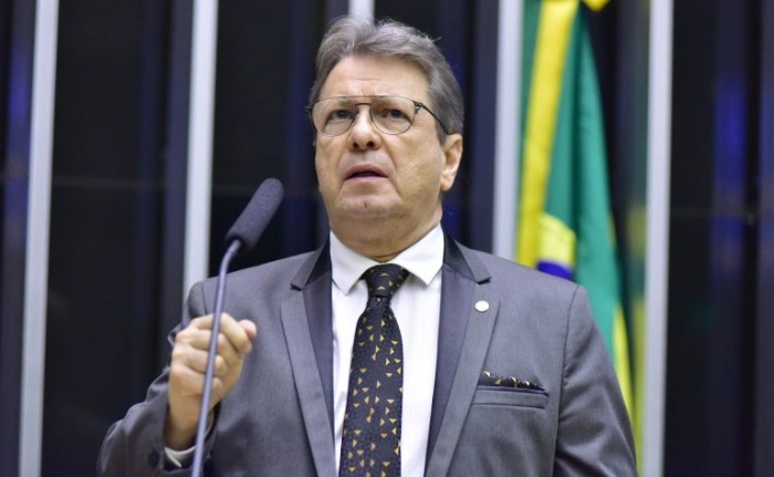 Projeto fixa regras para desconto em produtos em função de quantidade de itens adquiridos