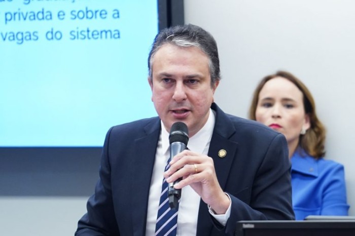 Ministro da Educação será ouvido por três comissões da Câmara na quarta-feira