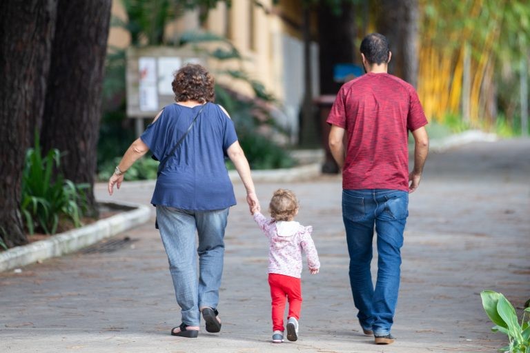 Audiência discute importância dos vínculos familiares como estratégia de proteção social