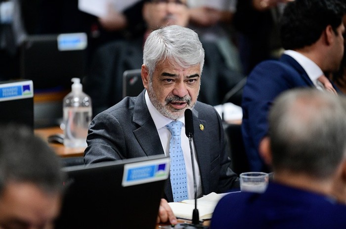 Vai ao Plenário uso do Fundo Social em educação fora do limite de gastos