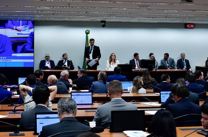 Plano Plurianual: CMO aprova relatório preliminar e abre prazo para emendas