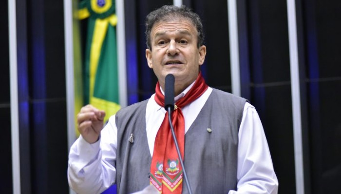 Projeto cria tabela específica para o Imposto de Renda na atividade rural