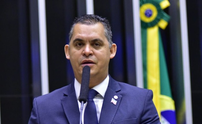 Comissão aprova compensação em dinheiro ao consumidor pela interrupção de serviços contínuos