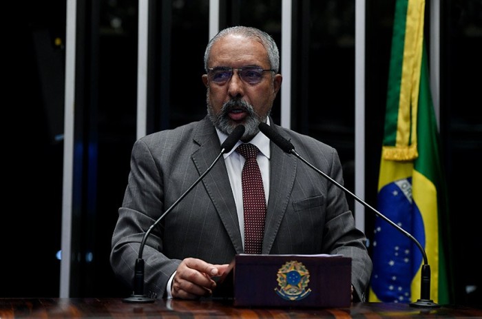 Paim avalia importância da Conferência sobre Mudanças Climáticas, em Dubai