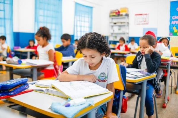 Construção de CEMEIS no Bairro Reserva Jardim é solicitada pelo primeiro-secretário do Legislativo