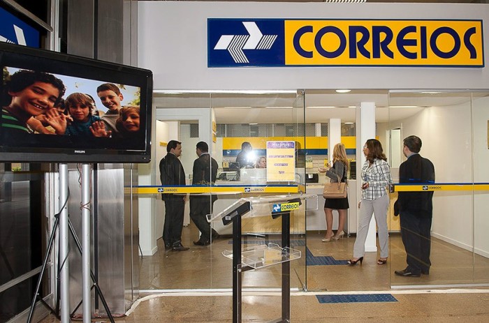 Lei determina preferência por serviços dos Correios nos órgãos federais