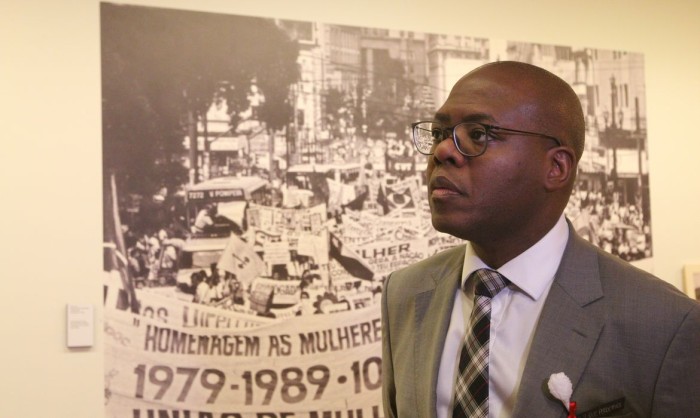 Ministro compara massacre de Paraisópolis a crimes da ditadura militar