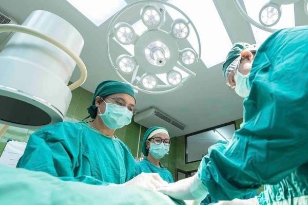 Vereador quer instituir Programa Nacional para reduzir filas de cirurgias, exames e consultas especializadas