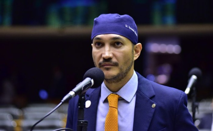 Comissão aprova realocação de recursos de fundos de saúde por entes federativos