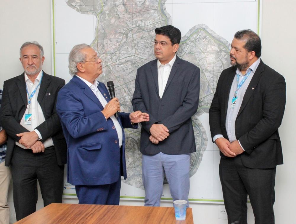 Kalil, Jayme e Assis anunciam emendas e empréstimo para água, Terminal Rodoviário e Centro de Abastecimento 